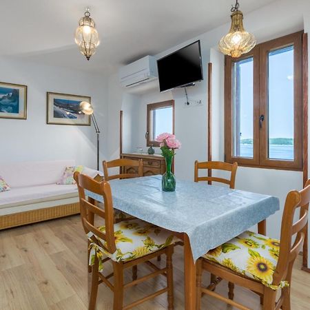 Apartment Lanterna Veneziana Rovinj Eksteriør billede