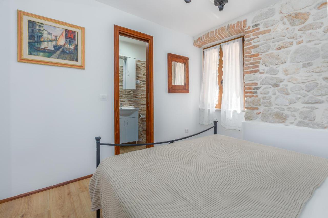 Apartment Lanterna Veneziana Rovinj Eksteriør billede